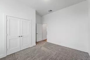 11902 Salty Bnd Dr, Mont Belvieu, TX 77523 - Photo 10