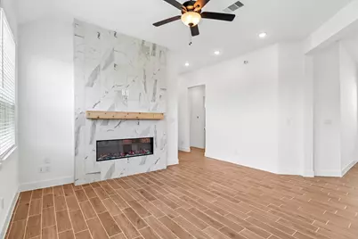 11902 Salty Bend Drive, Mont Belvieu, TX 77523 - Photo 8