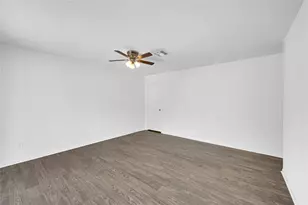 1919 Place Rebecca Ln, Houston, TX 77090 - Photo 14