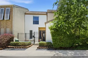 9407 Denbury Way, Houston, TX 77025 - Photo 2