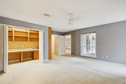 1616 Avenue R, Huntsville, TX 77340 - Photo 18