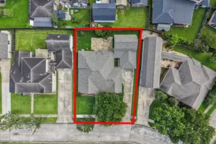 302 Le Doux Oaks, League City, TX 77573 - Photo 34