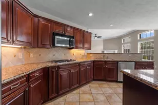 302 Le Doux Oaks, League City, TX 77573 - Photo 12