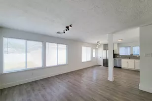 10030 Farrell Dr, Houston, TX 77070 - Photo 6