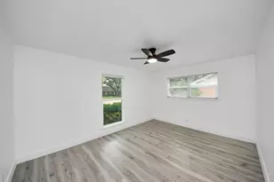 7819 Pagewood Ln, Houston, TX 77063 - Photo 36