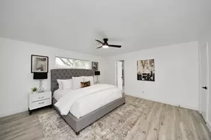7819 Pagewood Ln, Houston, TX 77063 - Photo 42
