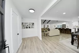 7819 Pagewood Ln, Houston, TX 77063 - Photo 12