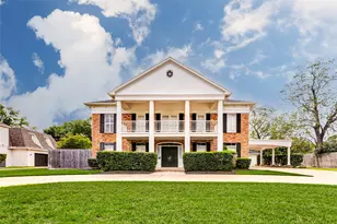 1327 E Vistawood Dr, Houston, TX 77077 - Photo 1