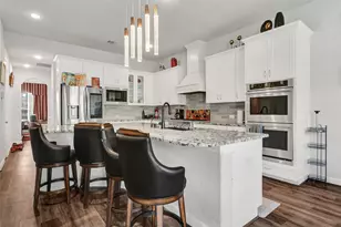 13236 Tracewood Hills Ln, Houston, TX 77044 - Photo 18