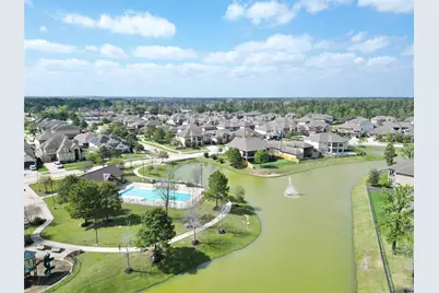 13236 Tracewood Hills Lane, Houston, TX 77044 - Photo 38