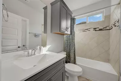 13236 Tracewood Hills Lane, Houston, TX 77044 - Photo 26