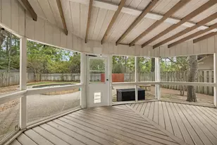 81 N Apple Springs Cir, The Woodlands, TX 77382 - Photo 36