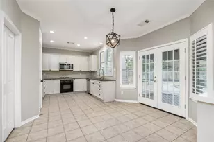 81 N Apple Springs Cir, The Woodlands, TX 77382 - Photo 18