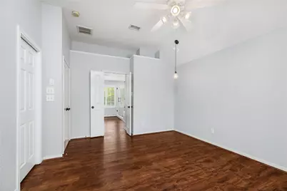 81 N Apple Springs Circle, The Woodlands, TX 77382 - Photo 26