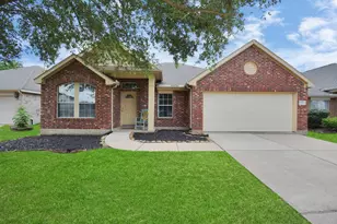 3311 Raintree Village Dr, Katy, TX 77449 - Photo 1