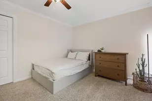 15722 Brookvilla Dr, Houston, TX 77059 - Photo 28