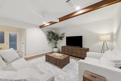 15722 Brookvilla Drive, Houston, TX 77059 - Photo 20