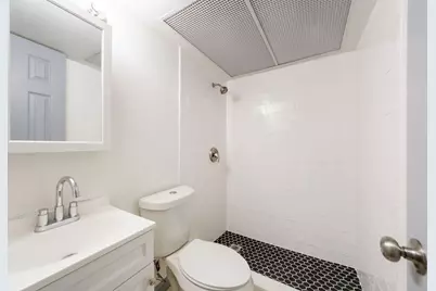 1800 N Wayside Street #21, Houston, TX 77020 - Photo 8