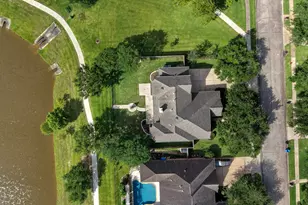 316 Overlook Dr, Friendswood, TX 77546 - Photo 46