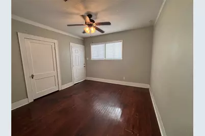 2216 Avenue O 1/2 #UP, Galveston, TX 77550 - Photo 8