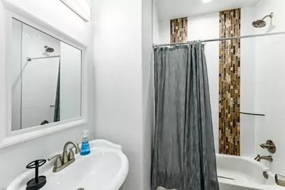 294 Debbie Lane, Dickinson, TX 77539 - Photo 12