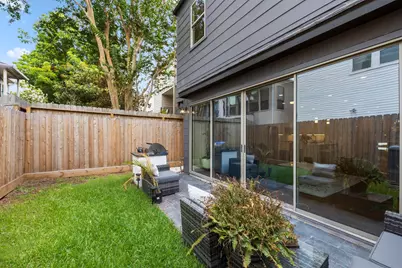 2411 Hazard Street, Houston, TX 77019 - Photo 48