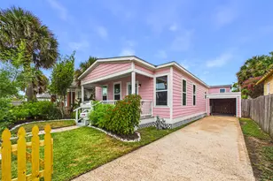 3602 Ave S 1/2, Galveston, TX 77550 - Photo 4