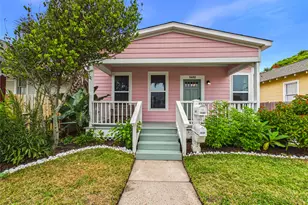 3602 Ave S 1/2, Galveston, TX 77550 - Photo 2