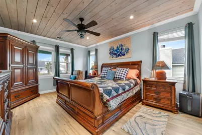 12824 E Madrid, Galveston, TX 77554 - Photo 22