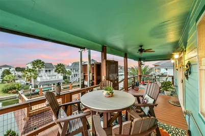 12824 E Madrid, Galveston, TX 77554 - Photo 18