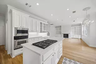 4601 Mimosa Dr, Bellaire, TX 77401 - Photo 10