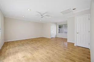 4601 Mimosa Dr, Bellaire, TX 77401 - Photo 30