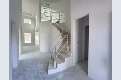 10335 Brinwood Drive, Houston, TX 77043 - Photo 4