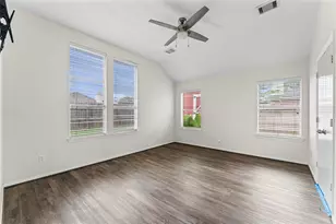1875 Redwood Ln, Dayton, TX 77535 - Photo 16