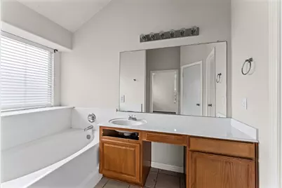 1875 Redwood Lane, Dayton, TX 77535 - Photo 18
