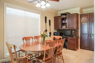 2915 Willow Creek Dr, El Campo, TX 77437 - Photo 8