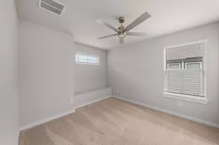 1731 Pecan Woods Ln, Conroe, TX 77301 - Photo 16