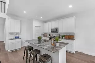 13909 Alta Vista Ln, Dickinson, TX 77539 - Photo 4