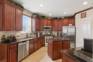 2824 Seaside Dr, Seabrook, TX 77586 - Photo 10