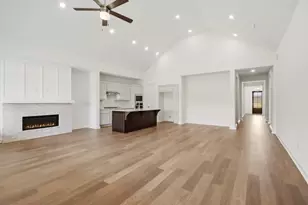 2244 Vargas St, Montgomery, TX 77316 - Photo 8
