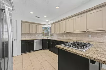 930 Bent Creek Court, Richmond, TX 77406 - Photo 10