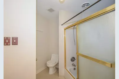 3015 Sam Houston Drive, Sugar Land, TX 77479 - Photo 18