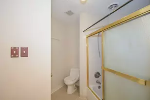 3015 Sam Houston Dr, Sugar Land, TX 77479 - Photo 18