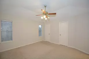 3015 Sam Houston Dr, Sugar Land, TX 77479 - Photo 16