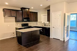 810 Paul Quinn St, Houston, TX 77091 - Photo 6