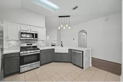 26892 Armor Oaks Drive, Humble, TX 77339 - Photo 8