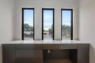 2229 Blalock Rd, Houston, TX 77080 - Photo 16