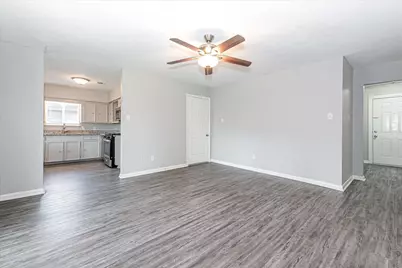 5106 Tavenor Lane, Houston, TX 77048 - Photo 6