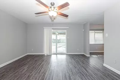 5106 Tavenor Lane, Houston, TX 77048 - Photo 4