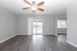 5106 Tavenor Ln, Houston, TX 77048 - Photo 4